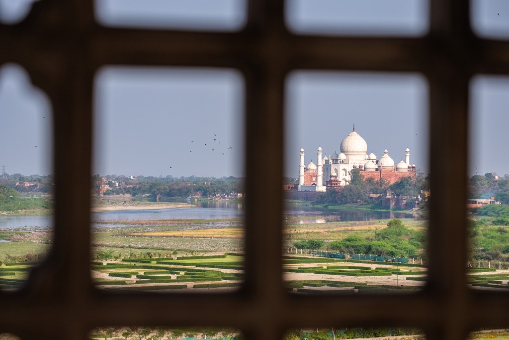 vista da lontano