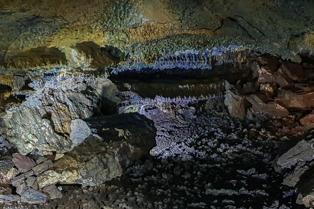 Visita alla Gruta do Carvão interno grotta