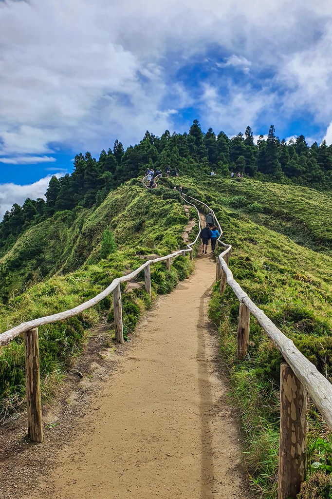 Guida a São Miguel sentiero