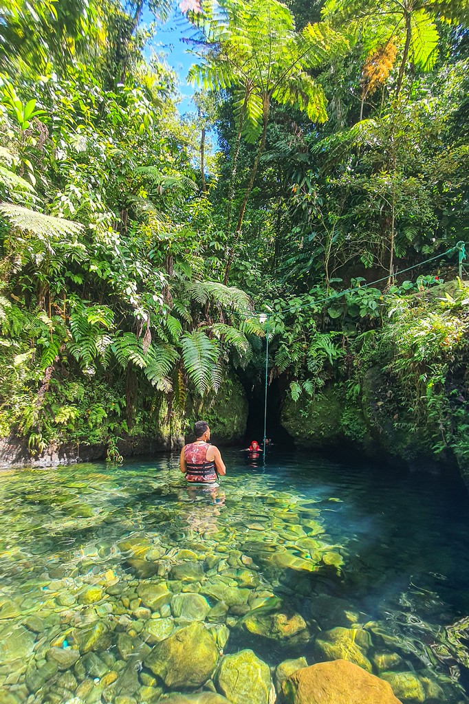 Titou Gorge a Dominica gola piccola