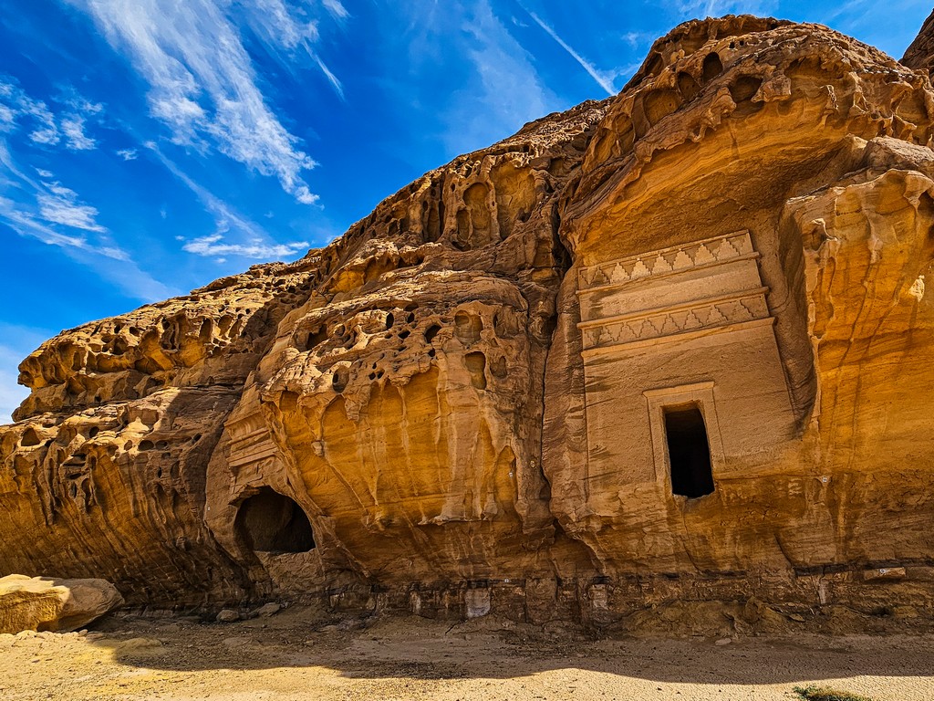 Cosa vedere ad AlUla tombe nella roccia